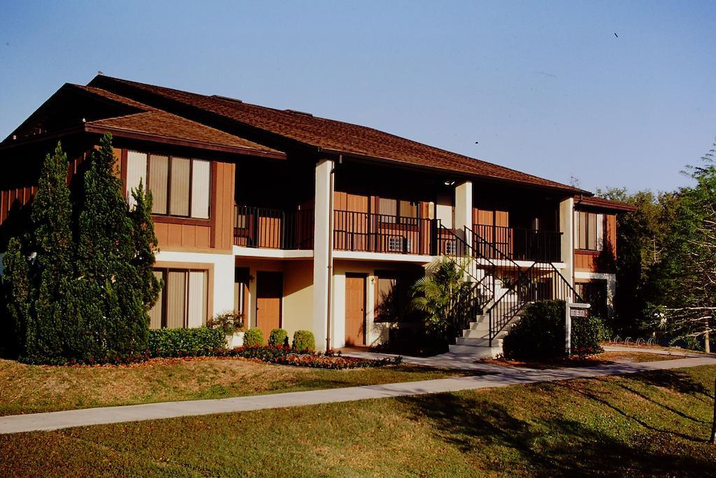 Cypress Cove Nudist Resort Poinciana Værelse billede
