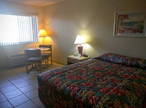 Cypress Cove Nudist Resort Poinciana Eksteriør billede